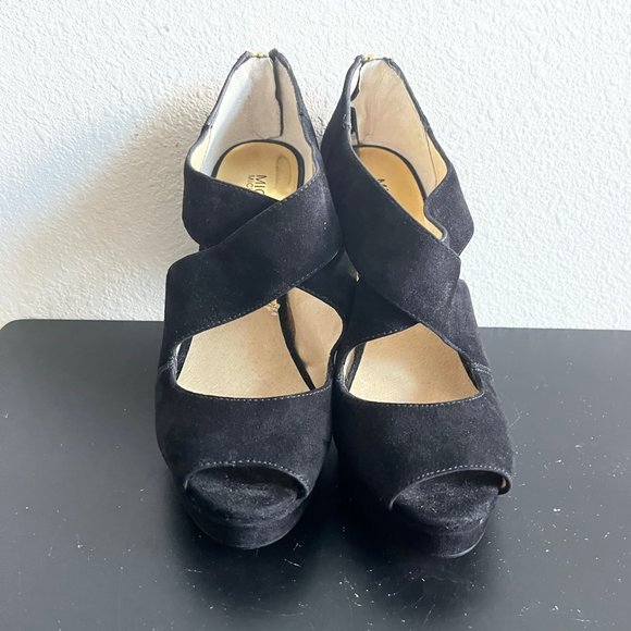 Michael Kors Women's Black Suede Platform Heels Size 9.5 Style AF13E - Picture 3 of 11